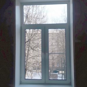 Двухстворчатое противопожарное окно с фрамугой / серия FRM1061